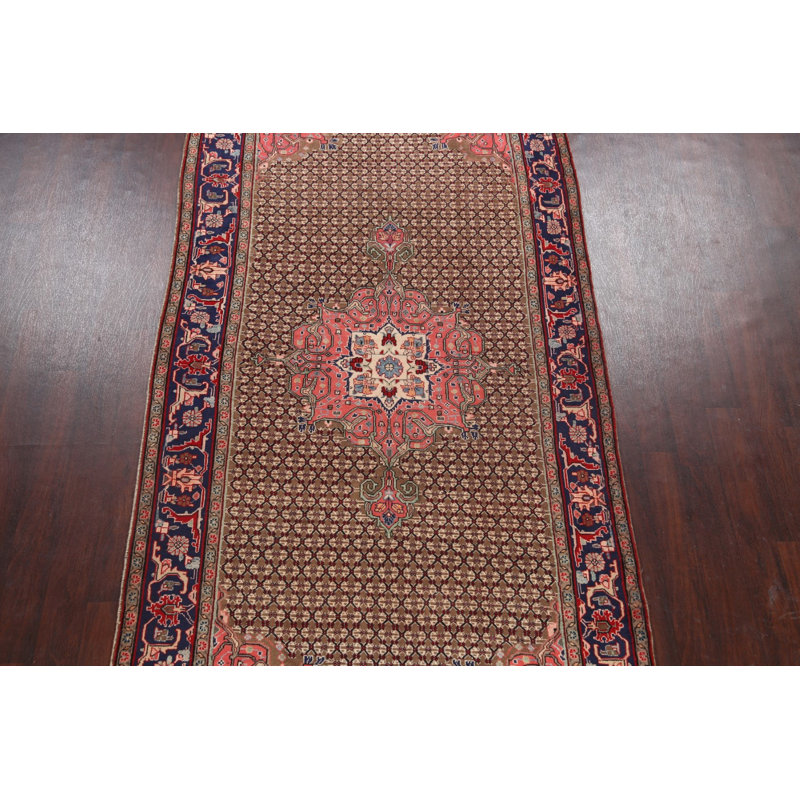Tapis de Tapis décoratif couloir brun Koliaei brun de conception unique 5 pi 2 po x 10 pi 5 po Carmena noué à la main