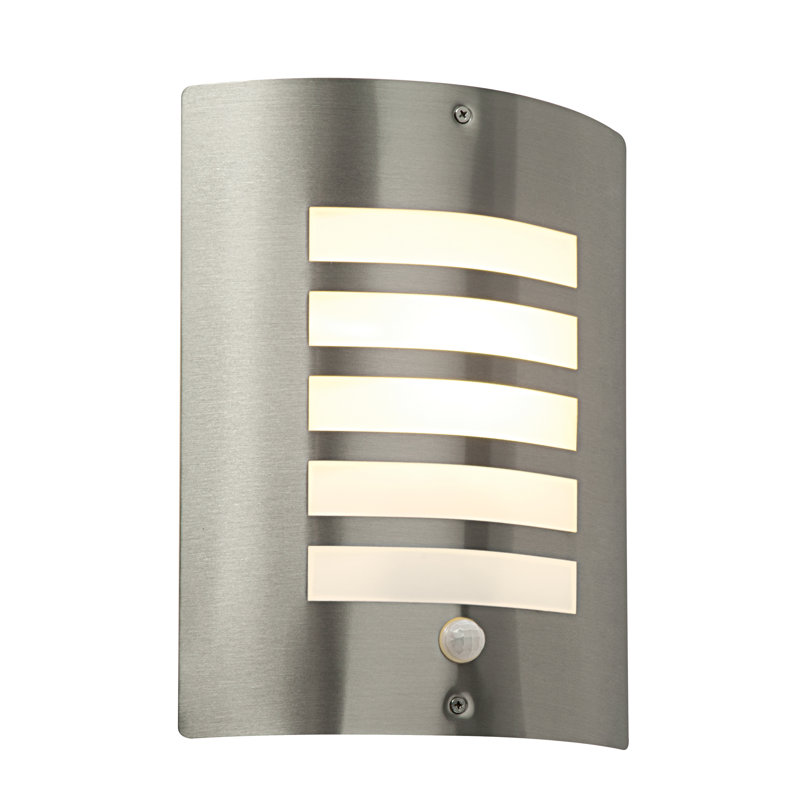 Rundell Outdoor Flush Mount, Yes