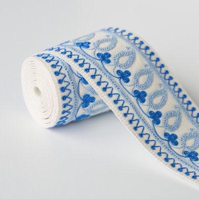 Ruban brodé à motif cachemire
