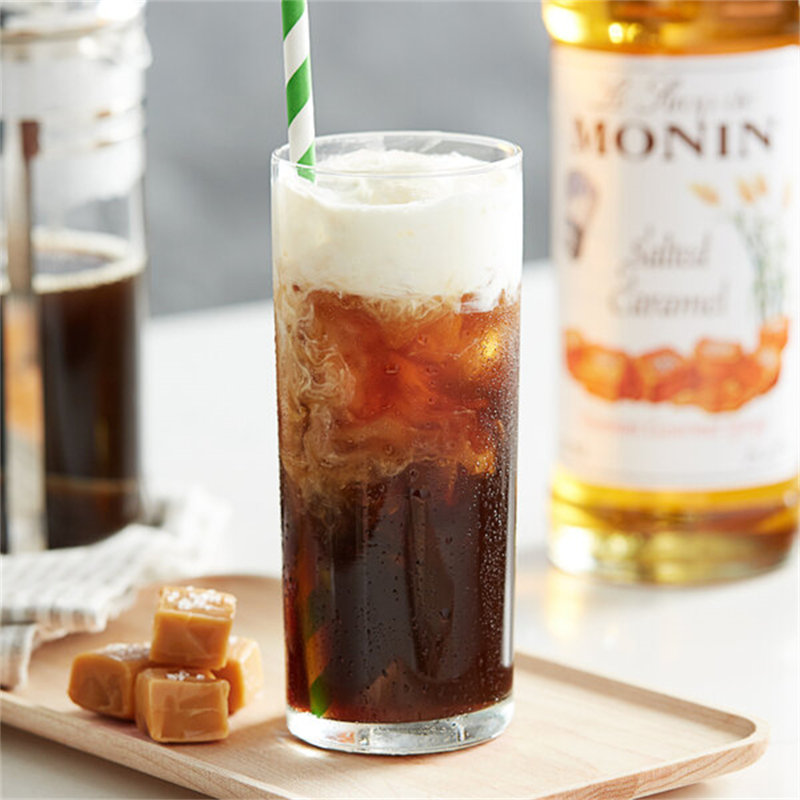 Sirop au caramel salé de qualité supérieure Monin 544SYPAR210A