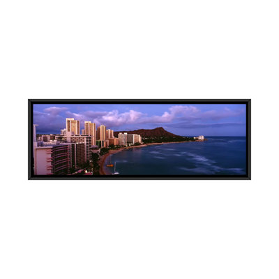 " High Angle View Of Buildings On The Beach, Waikiki Beach, Oahu, Honolulu, Hawaii, USA "