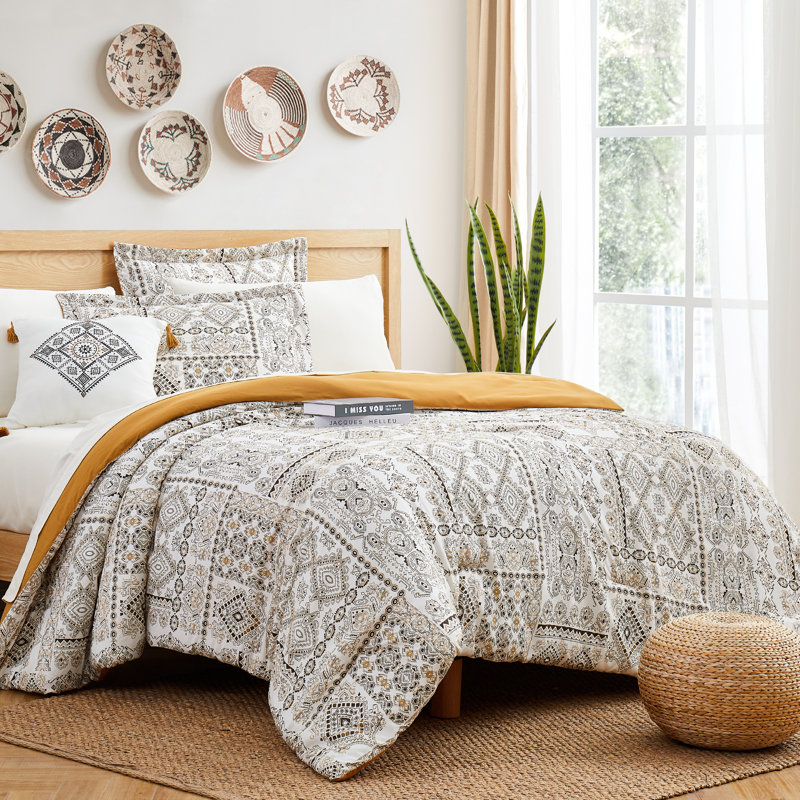 Gray Twin Reversible Microfiber Comforter Set with Printed Design