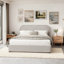 Cadre de lit rond rembourré avec tête de lit, pour un décor de chambre à coucher moderne et confortable.