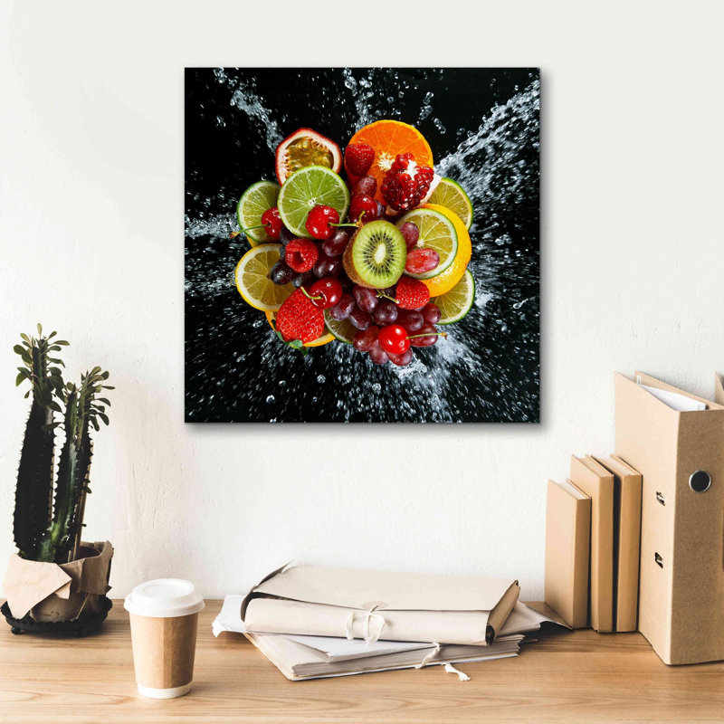 «Fruit Splash III», art mural sur toile, H 18 po x l 18 po x P 0,75 po