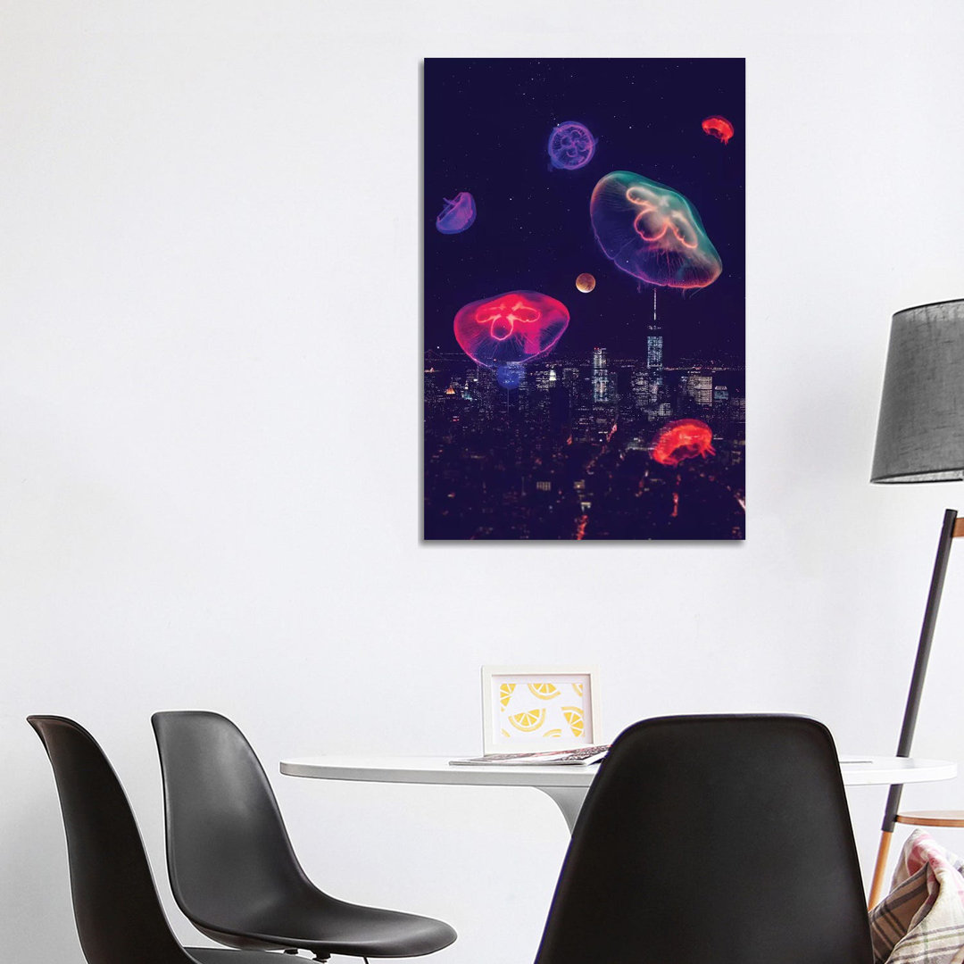 City Jellyfish Moon von Soaring Anchor Designs - Galerie-verpackte Leinwand Giclée auf Leinwand