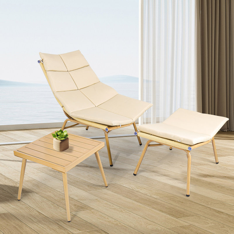 Chaise longue avec table pour l'extérieur intérieur