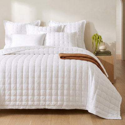 Silken Quilt Set
