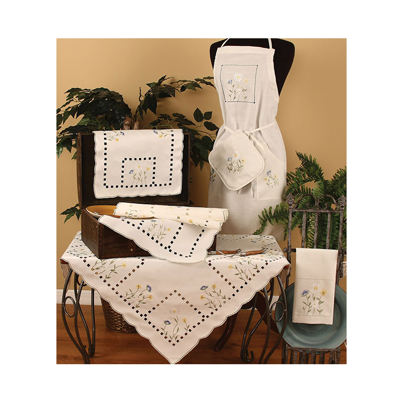 Wehr Embroidered Cutwork Table Runner