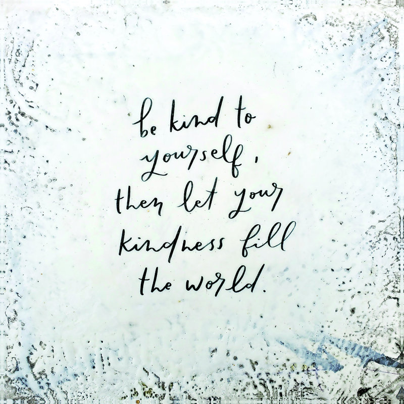 «Be Kind» par Brit Hallowell - reproduction, H 20 po x l 20 po, Wrapped Canvas