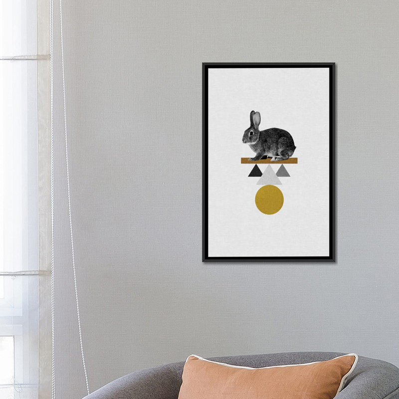 « tribal lapin », impression sur toile, H 48 po x l 32 po x P 1,5 po, Toile avec cadre noir, Pas de tapis
