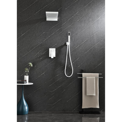 Ensemble de pomme de douche murale - Cascade avec robinet de salle de bain en laiton blanc