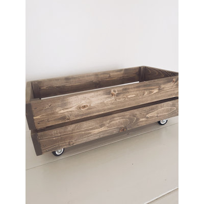 Caisse en bois massif
