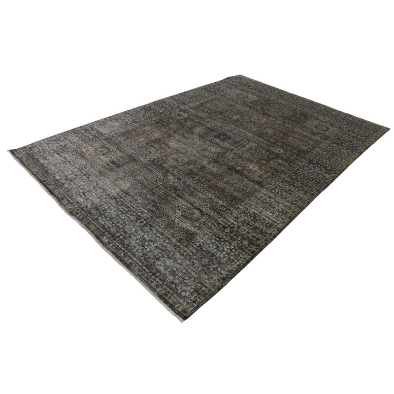 Hand Knotted Wool Area Rug in Gray, Rectangle 5'9" x 8'10"