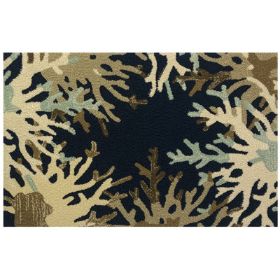 Kezar Looped / Hooked Floral Rug