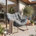 Coussin gris clair / structure grise