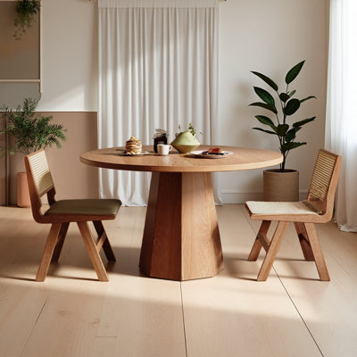 French Retro Creative Design Dining Table