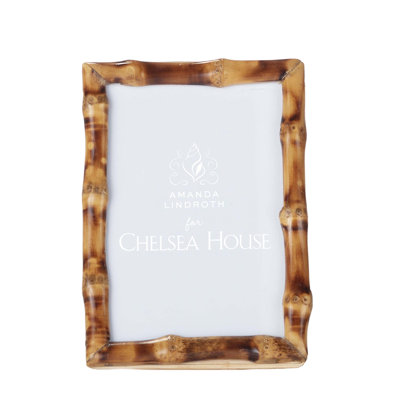 Amanda Lindroth Short Knot Bamboo Frame