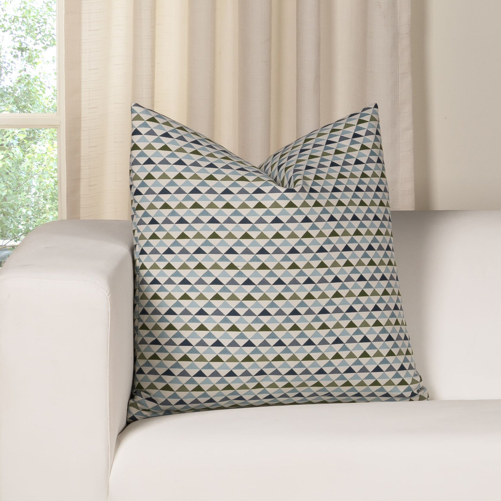 Mauna Geometric Indoor/Outdoor Throw Pillow, Blue, Square 17"