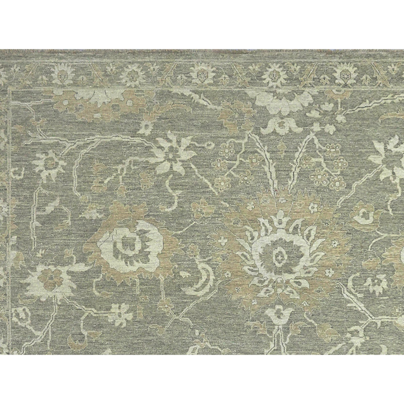 Hand Knotted Wool Area Rug in Beige, Rectangle 5' x 8'