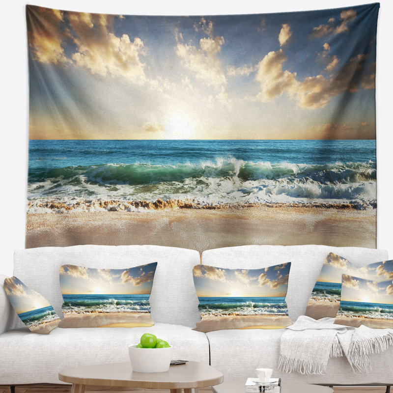 Tapisserie paysage marin et ciel bleu nuageux, H 32 po x l 39 po