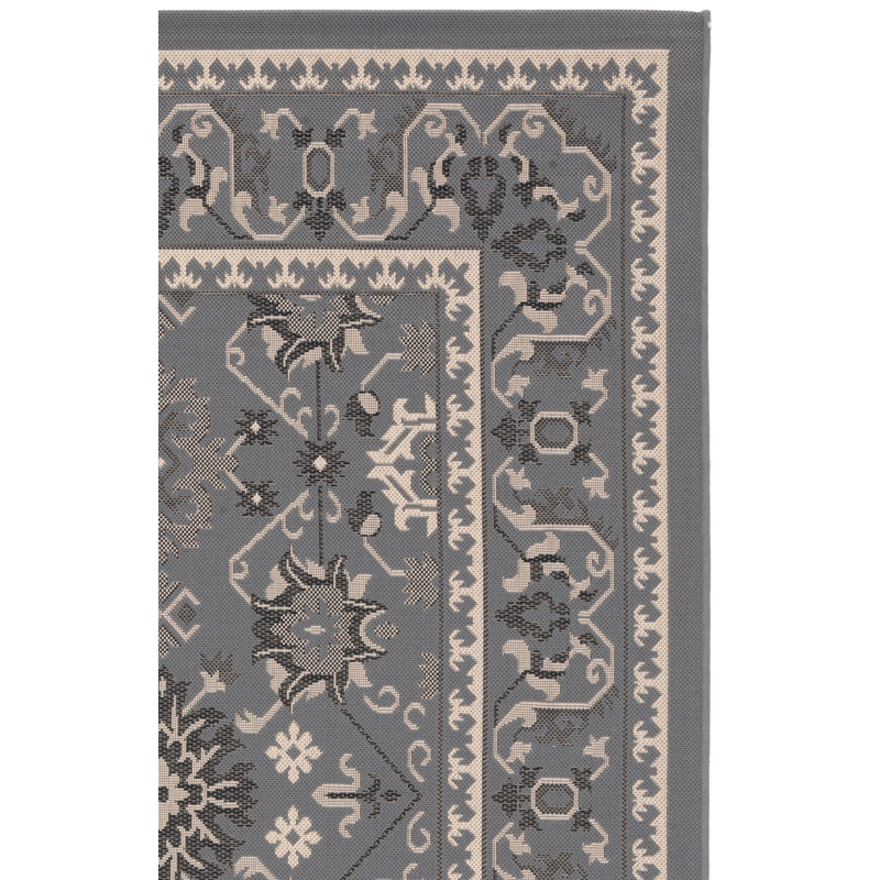 Charlton Home Performance Floral Indoor/Outdoor Area Rug, Rectangle 4' x 5'7"
