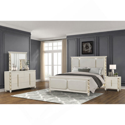 Ensemble de chambre avec grand lit 5 pièces avec détails DEL et dorés - Beige