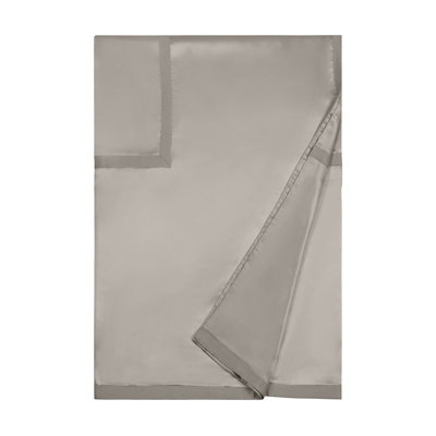 Lustro Silk Duvet Cover