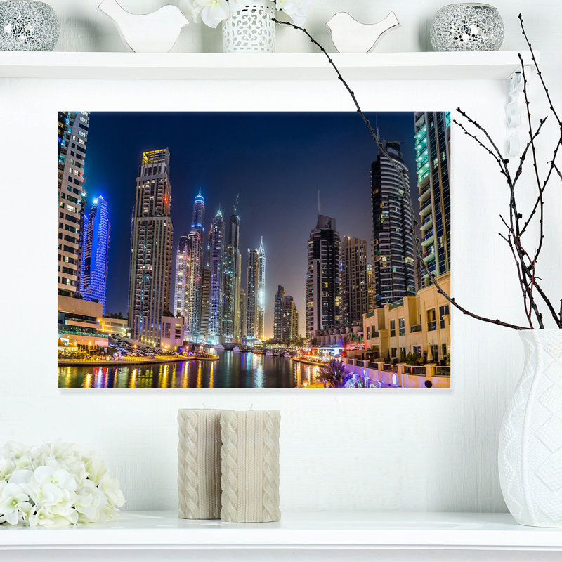 «Downtown Downtown in Summer Night», reproduction de photo sur toile tendue, H 20 po x l 20 po x P 1 po