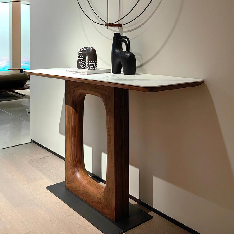 Console moderne simple et luxueuse