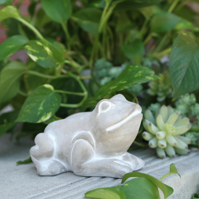 Misael Animals Weather Resistant Concrete / Cement Garden Statue