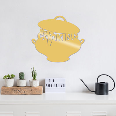 Wall Decor on Metal