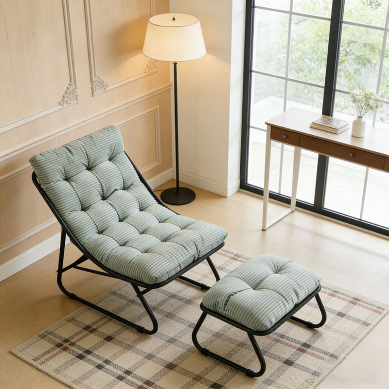 Chaise longue d'extérieur avec repose-pieds pour patio, Vert clair