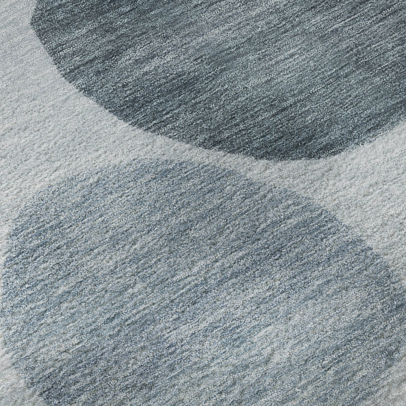 Tapis géométrique de qualité supérieure lavable à la machine Mayfield, Bleu, 2 pi 6 po x 3 pi 10 po
