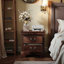 Table de chevet en bois-206529259