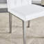 Ensemble de salle à manger en verre trempé Subtle Luxury 63 po x 35,4 po avec 4 chaises en PU