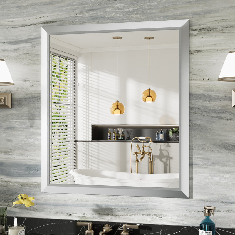 Miroirs de salle de bain modernes et contemporains en métal biseauté rectangulaire / carré avec verre trempé HD