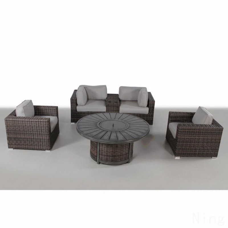 Ensemble de conversation pour 4 avec coussins d'extérieur