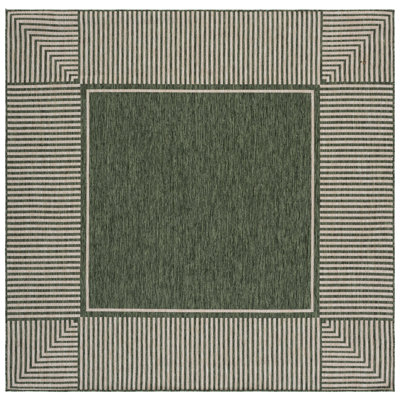 Beach House Power Loom Polypropylene Plastic; Polyester Striped Indoor / Outdoor Rug