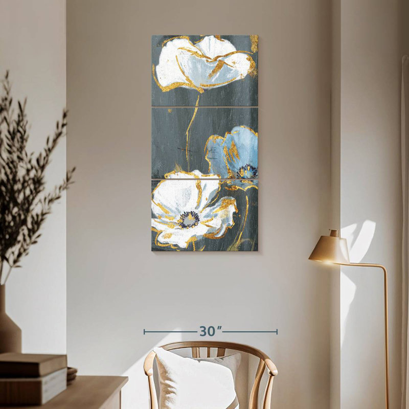 Three Flower Gold Accents