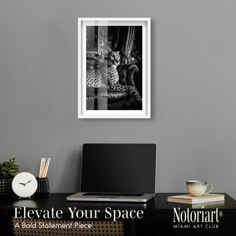 Décoration murale Glamour Elegant Touch Cheetah Shadowbox par Notoriart, H 25 po x l 17 po, Cadre blanc