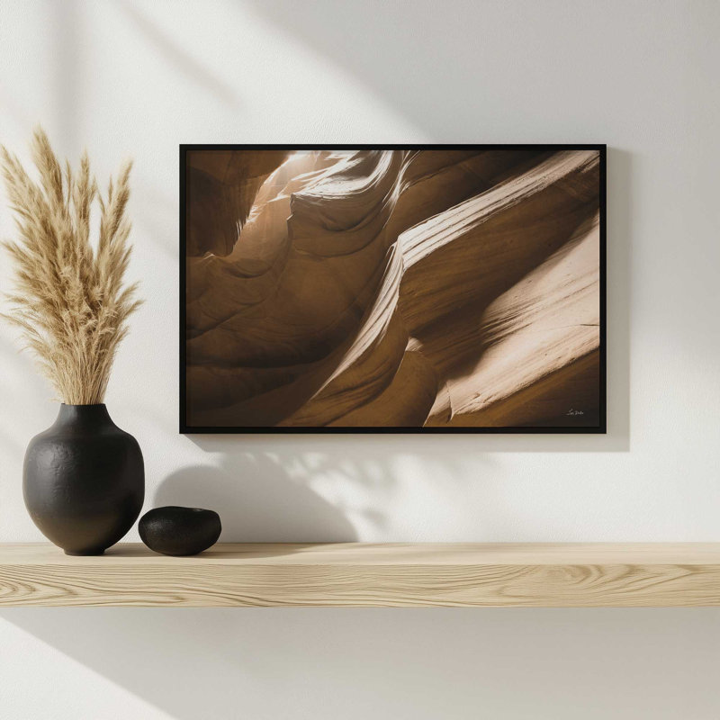 «Canyon Abstract II» par Lori Deiter, reproduction d'art, L 18 po x H 12 po, Blanc, Impression encadrée