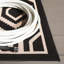 Tapis d'intérieur / extérieur à motif géométrique Deedrick-23234306