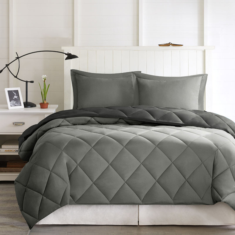 Cozy Reversible Bedding Sets, Polyester Comforter For Home Relaxation