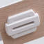 Ventilateur de plafond de 42 pouces avec lumière et télécommande, ventilateur de plafond moderne à profil bas pour chambre à coucher, 5 pales avec double finition en bois blanc et naturel, lumière DEL à intensité variable, moteur réversible à 6 vitesses