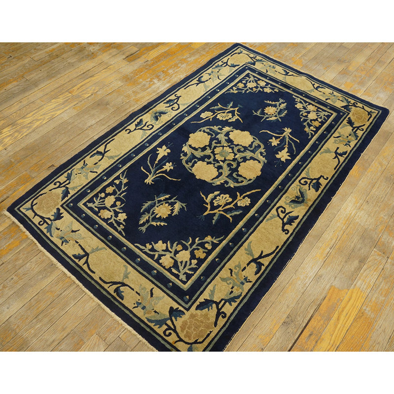Tapis chameau en laine bleu marine antique