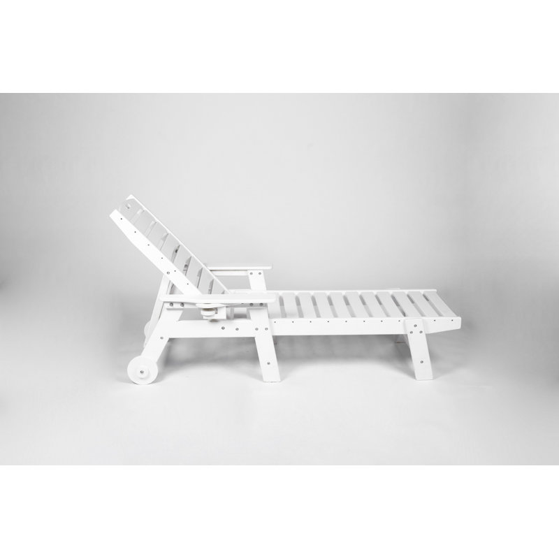 Chaise Lounge Set, 2 Patio Chaise Lounges And 1 Table, Modern Patio Chaise Lounge, White