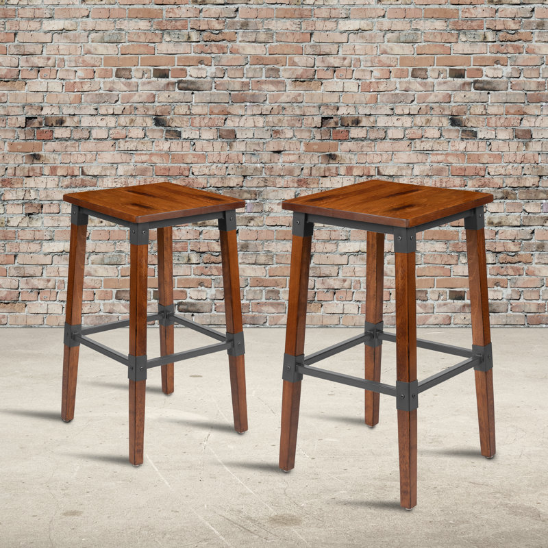 Tabouret de bar en bois, 4
