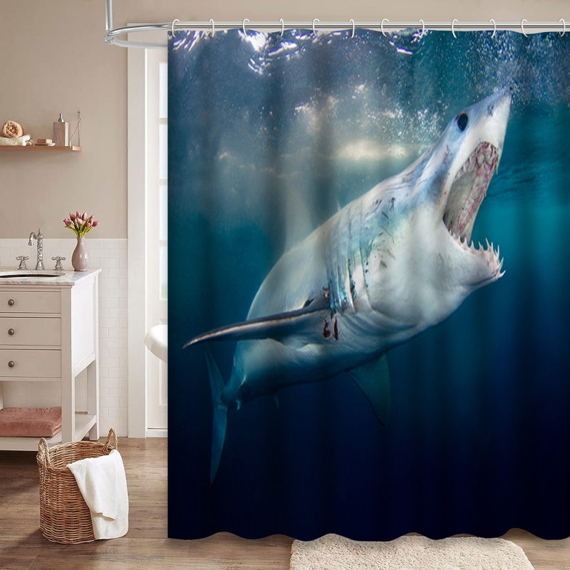 Rideau de douche Shark Mouth, L 72 po x l 84 po