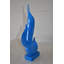Statue Aleshya en art moderne abstrait en résine bleu feu, taille: 8 po x 3 po x H 16 po
