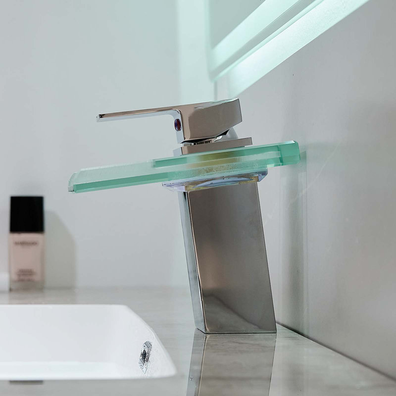 Single-handle Bathroom Faucet, Brushed Nickel